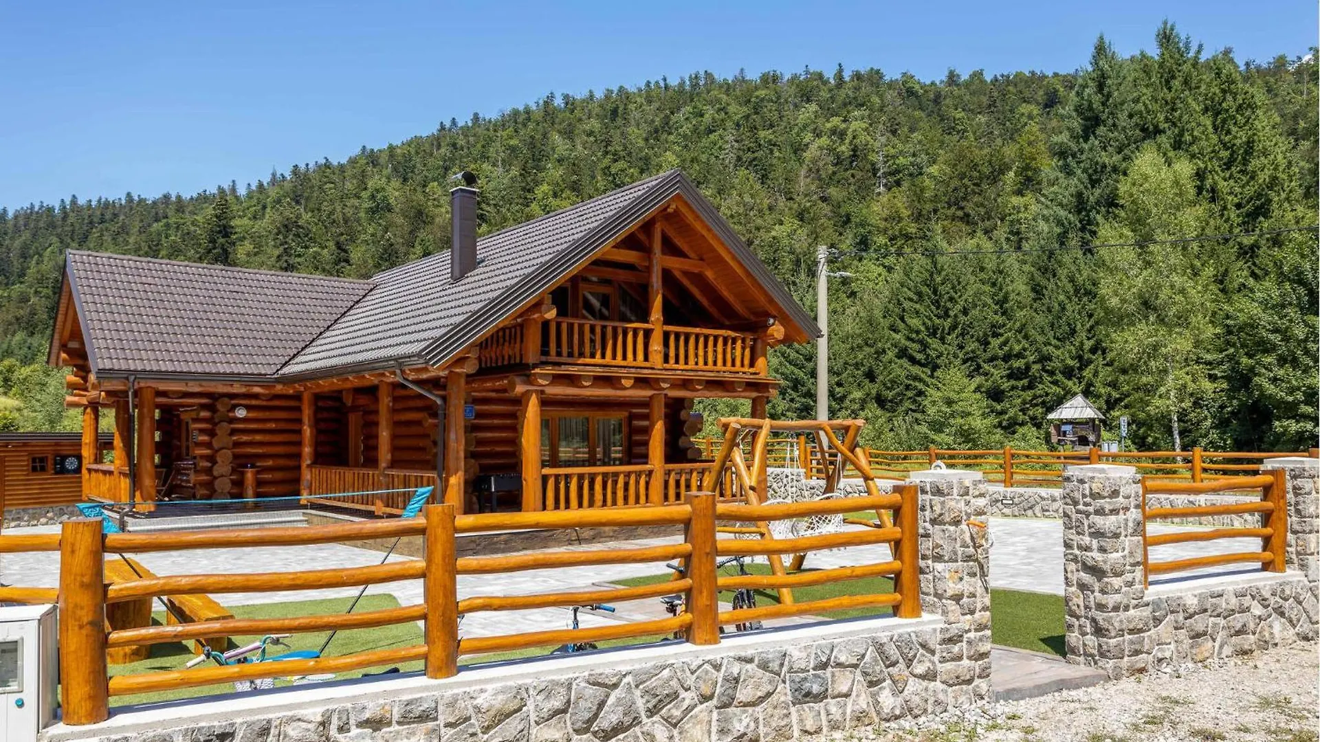 Amazing Home In Fuzine With Sauna